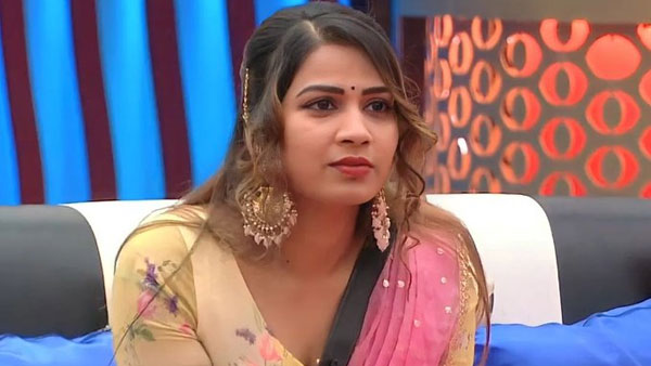 21 మంది సెలబ్రిటీల్లో ఒకరిగా..
