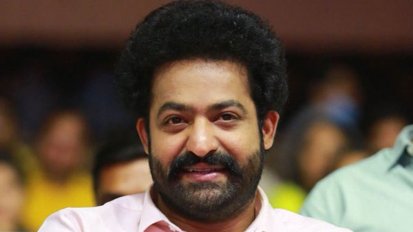 హిట్లు మీద హిట్లు కొడుతూ