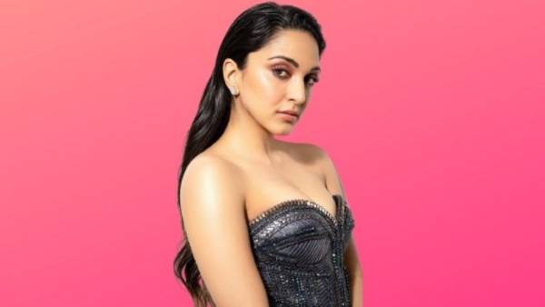 హాటెస్ట్ గర్ల్ ఫ్రెండ్ గా..