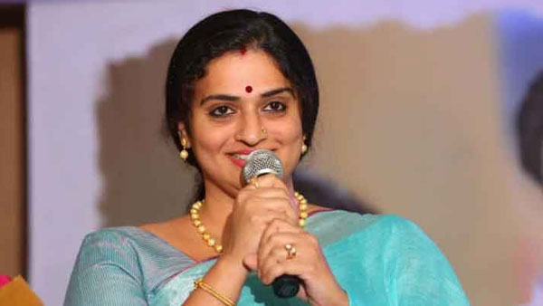 సైబర్ క్రైమ్ పోలీసులకు ఫిర్యాదు..