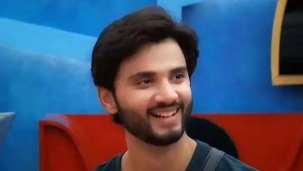 వేరు వేరుగా ఆడి.. మంచిగానే