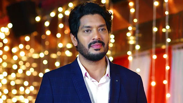 మేము ఆయనకు మర్యాదివ్వం