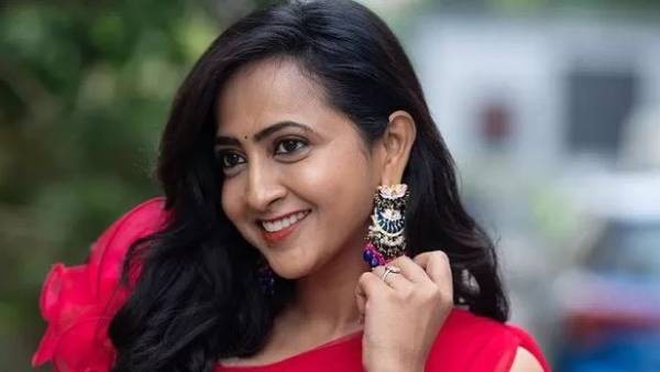 అమాయకత్వంగా..