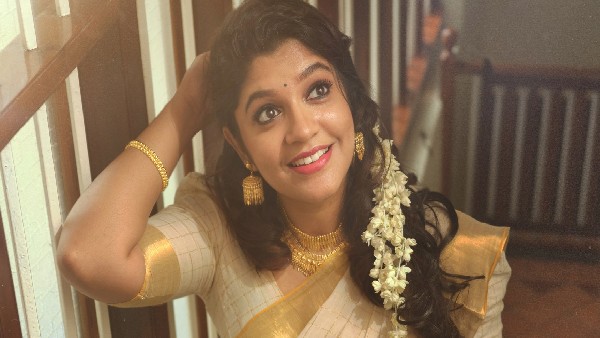 అనుమతి లేకుండా వచ్చిన విద్యార్థి