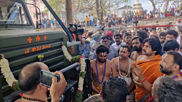 రాత్రికి హైదరాబాద్ కు..