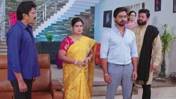ఫ్లైట్ క్యాన్సిల్ అయింది..