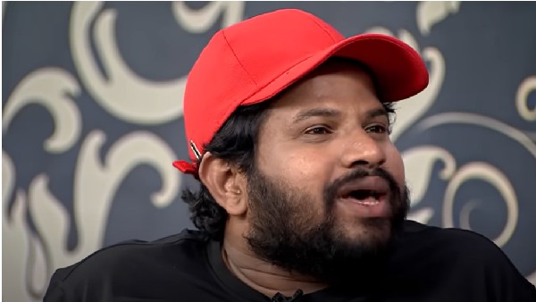 పంచ్ లు, ప్రాసల స్పెషలిస్ట్ గా..