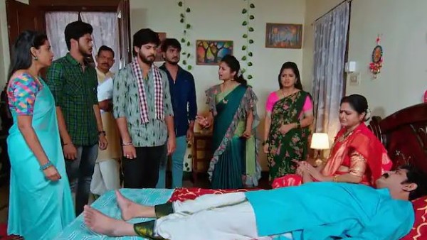 తండ్రికి పక్షవాతం