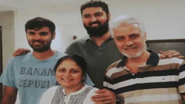 నిర్మాత నితిన్ కపూర్తో పెళ్లి