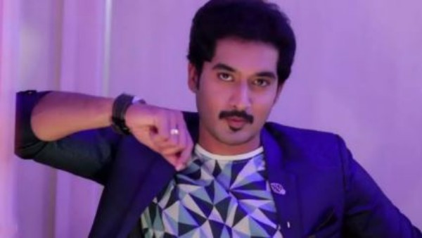సోషల్ మీడియాలో ఫుల్ బిజీ