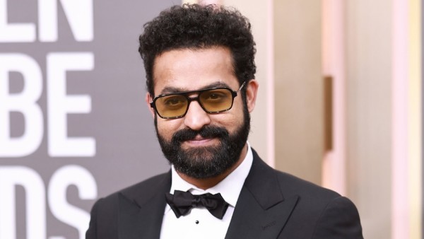 Jr NTR surprises birth day gift to Variety Magazine Reporter at Golden Globe awards at Los Angeles Jr NTR surprises birth day gift to Variety Magazine Reporter at Golden Globe awards at Los Angeles