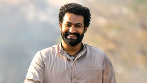 క్రూర జంతువులను పోషించడం..