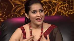 రష్మీ గుట్టు విప్పిన జబర్ధస్త్ కమెడియన్: కాళ్లు పట్టుకుని వేడుకున్నా.. కనికరించకుండా బెదిరింపులు