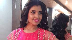 షూటింగ్ జరుగుతుండగా కొట్టింది.. హరితేజ ఫోన్ చేయడం వల్లే అలా: సీక్రెట్ మేటర్ లీక్ చేసిన శ్యామల